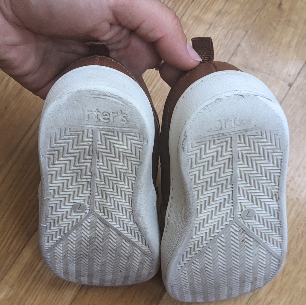Carter's Ricky Style Toddler Boy Brown Dress Shoe. Size 7 - Picture 6 of 9